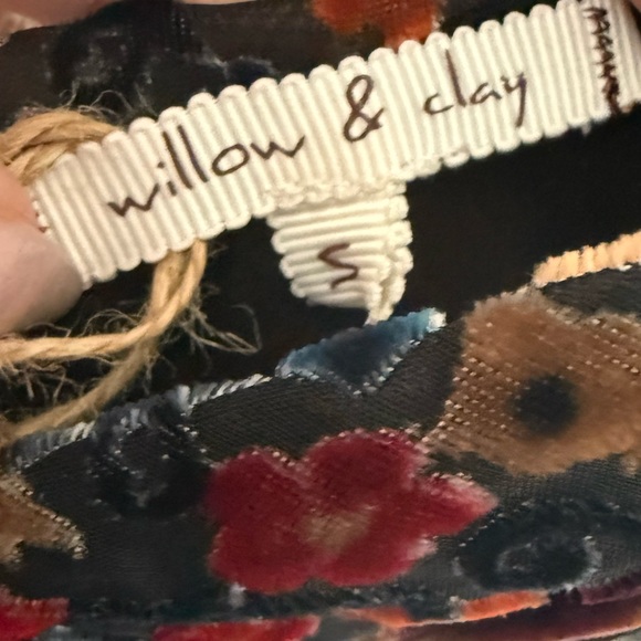 Willow & Clay Floral Print Velvet Burnout Babydoll Mini Dress V-Neck Small - Picture 6 of 8